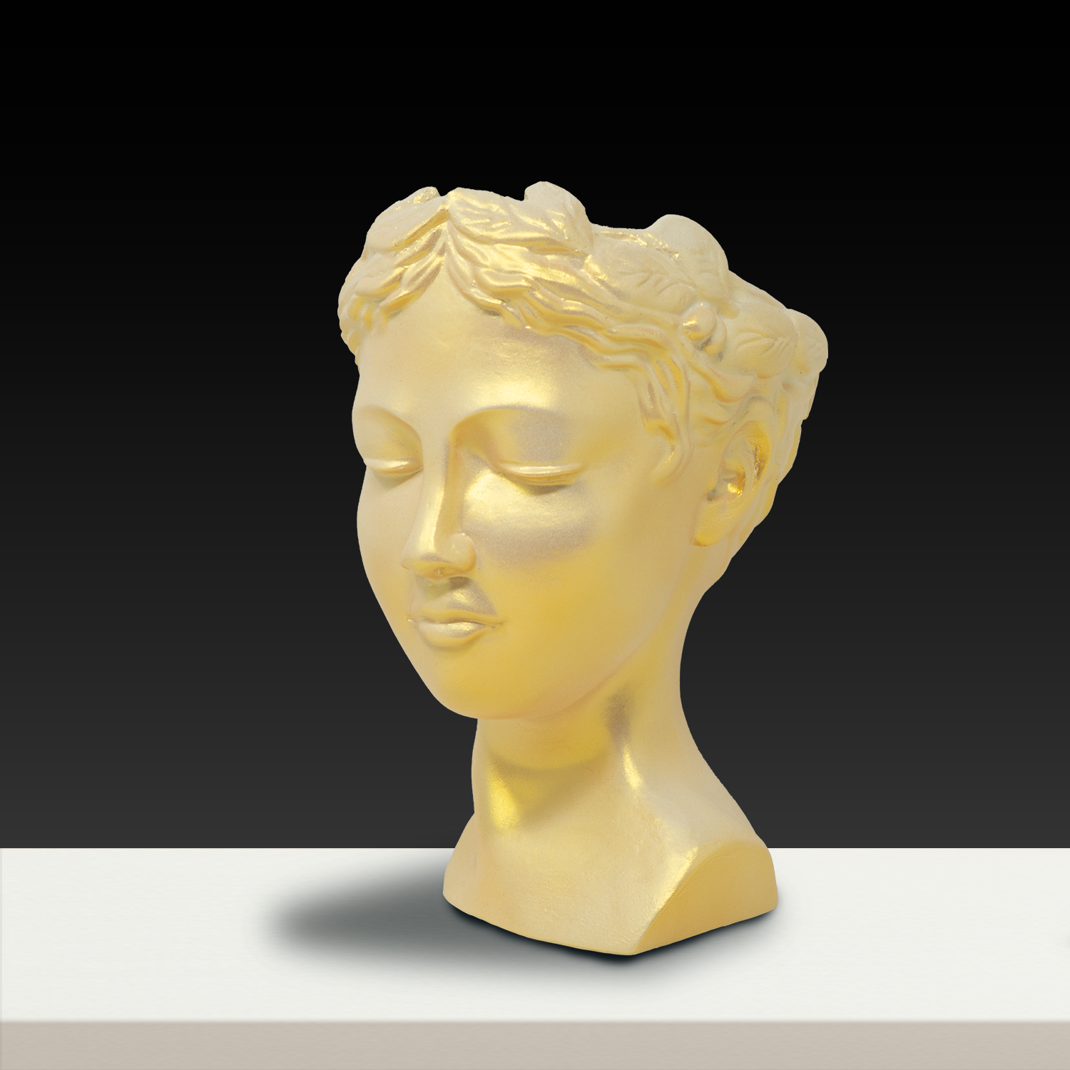 Anastacia Vase